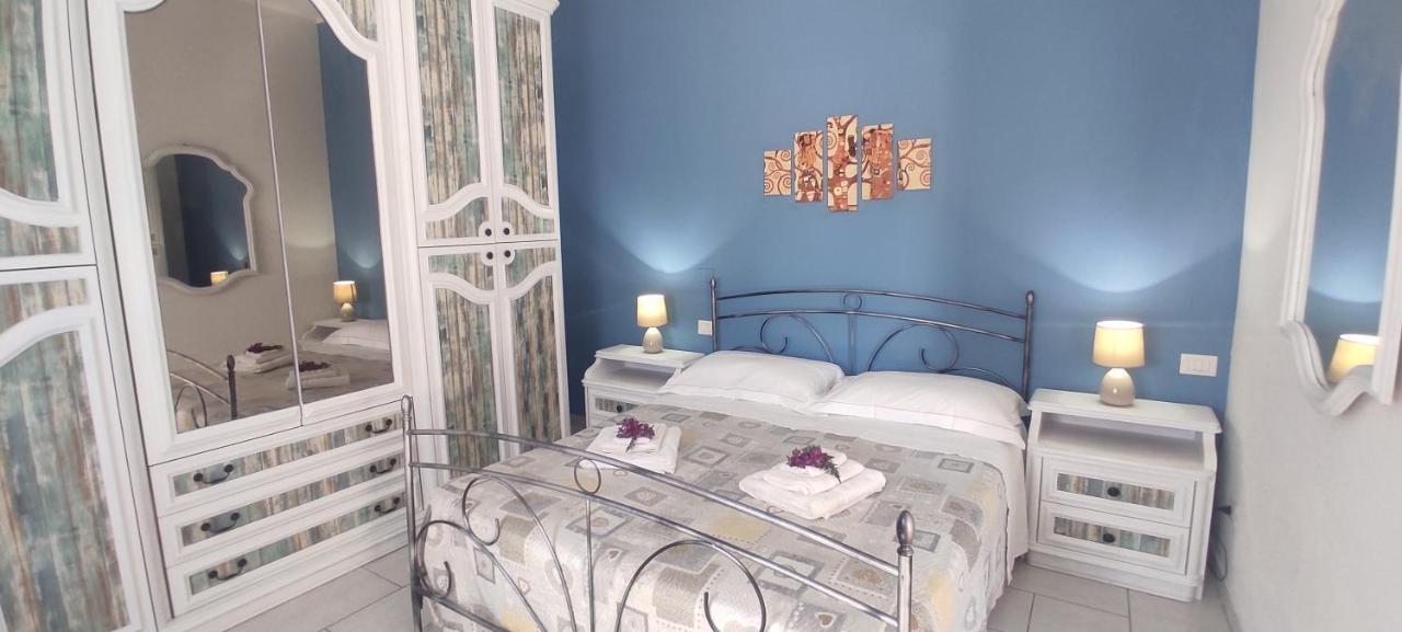 Estia Holidays - *